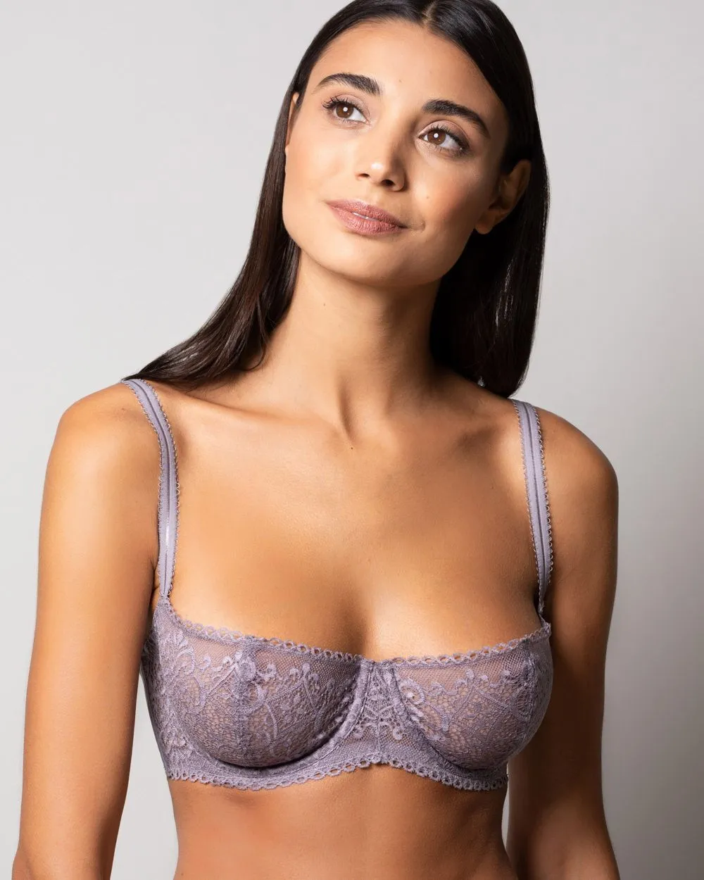 Elena Demi Bra
