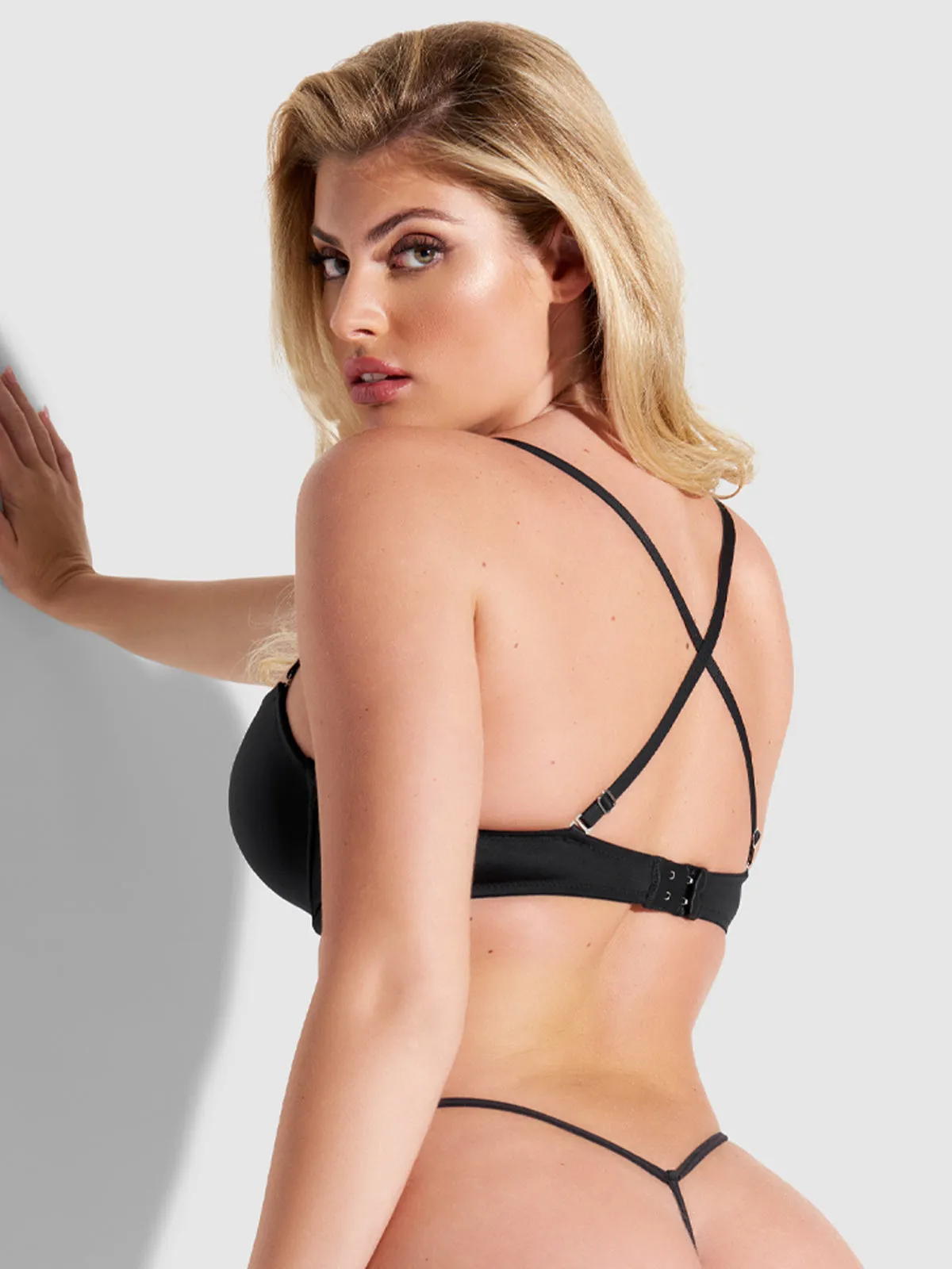Hollywood Exxtreme Push Up Bra