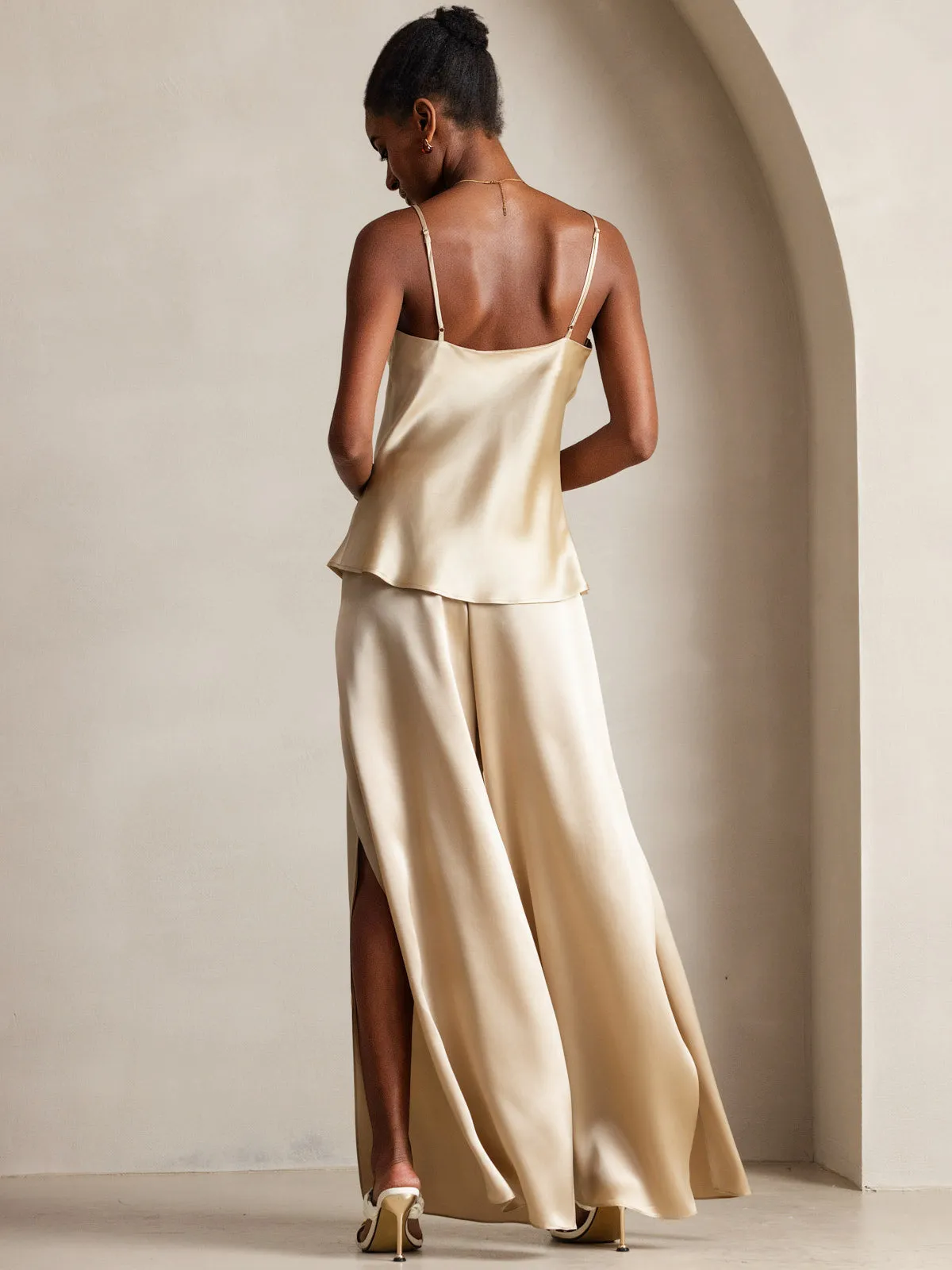 V-neck Pure Silk Spaghetti Straps Camisole Top
