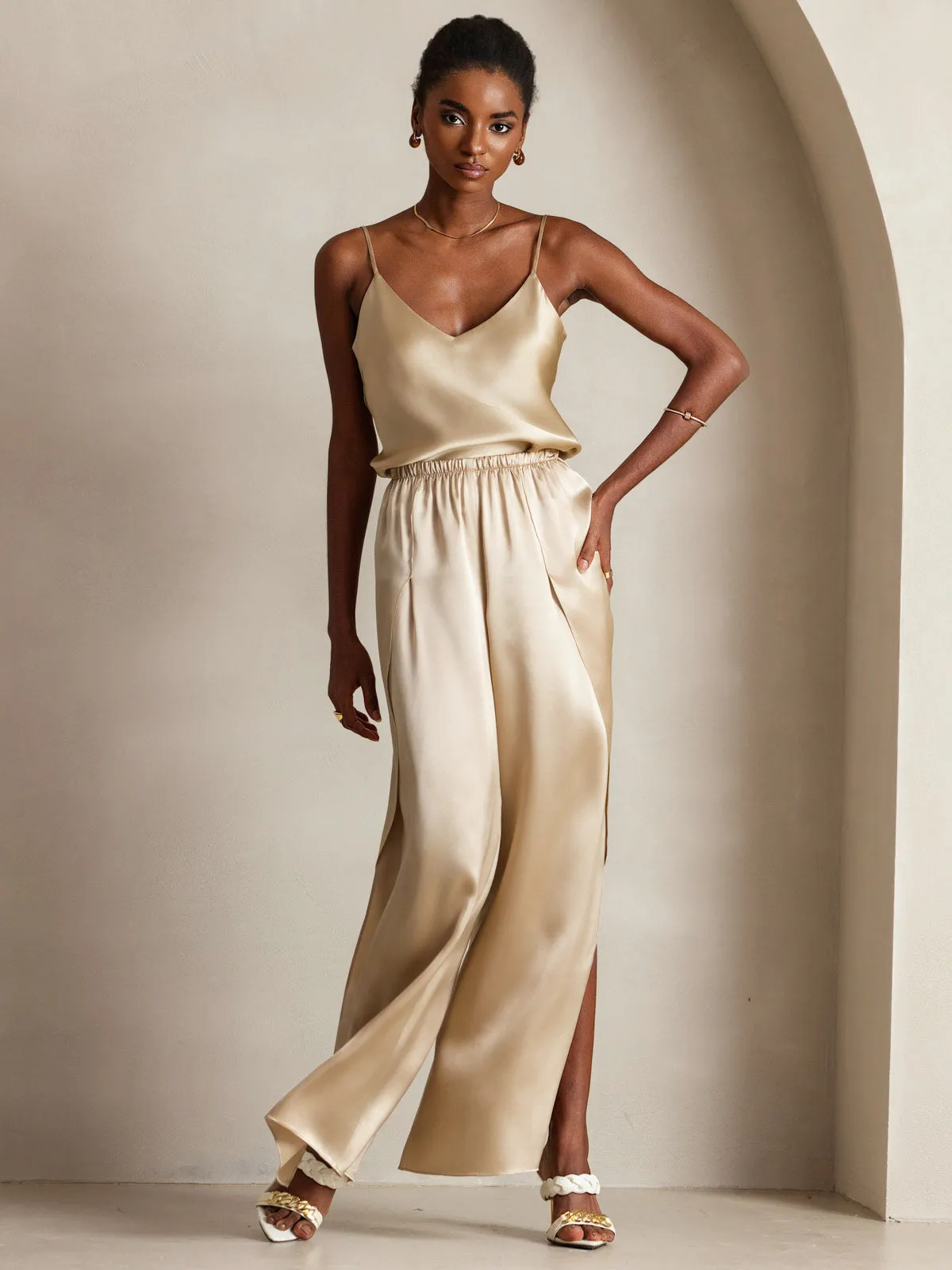 V-neck Pure Silk Spaghetti Straps Camisole Top