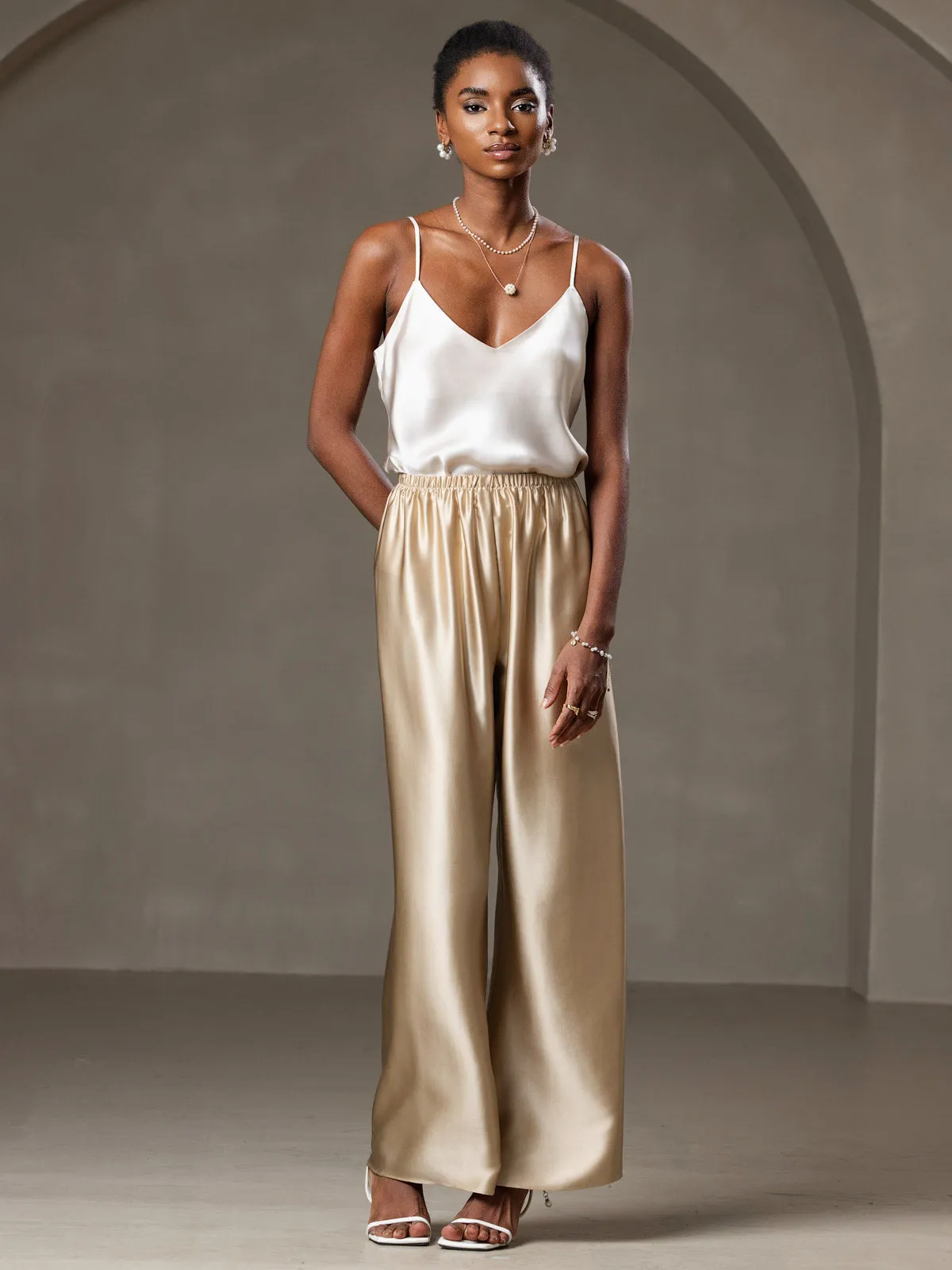 V-neck Pure Silk Spaghetti Straps Camisole Top
